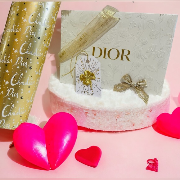 💫 DIOR Double-Sided Wrapping Paper/Gift Bag/Bow/Gift Tag. NEW! - Picture 16 of 16